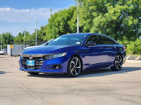 Certified 2022 Honda Accord Sport image 3