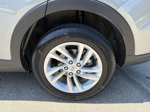 Used 2024 Buick Envista Preferred w/ Advanced Safety Package FWD image 19