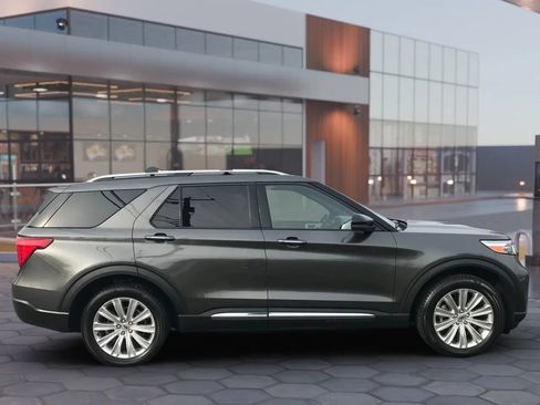 Used 2020 Ford Explorer Limited w/ Class III Trailer Tow Package image 4