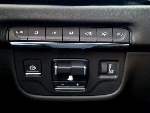 Used 2025 Cadillac Escalade ESV Sport Platinum AWD/4WD image 54