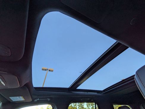 Certified 2025 Lincoln Navigator Black Label image 25