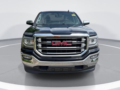 Used 2018 GMC Sierra 1500 SLT w/ SLT Premium Package image 2
