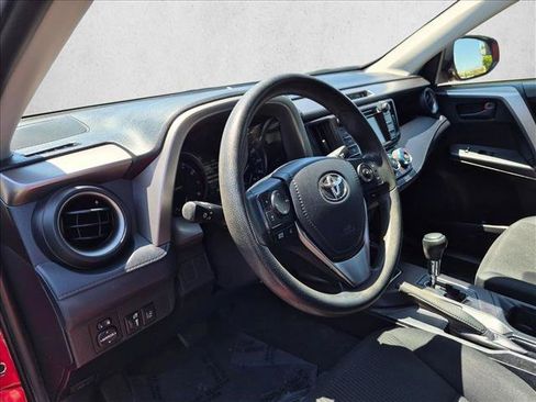 Used 2017 Toyota RAV4 LE w/ Carpet Mat Package FWD image 10
