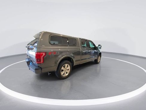 Used 2017 Ford F150 Platinum w/ Equipment Group 701A Luxury AWD/4WD image 8