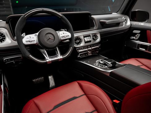 Used 2024 Mercedes-Benz G 63 AMG 4MATIC image 2