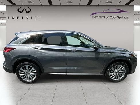 Certified 2025 INFINITI QX50 Pure AWD/4WD image 8