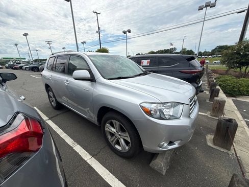 Used 2009 Toyota Highlander Sport AWD/4WD image 15