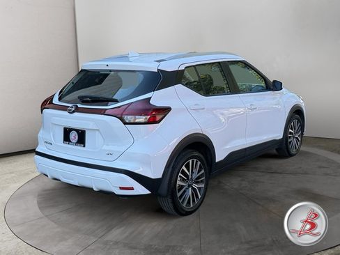 Used 2024 Nissan Kicks SV FWD image 7