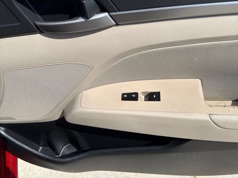 Used 2017 Hyundai Elantra SE w/ SE A/T Tech Package 03 FWD image 25