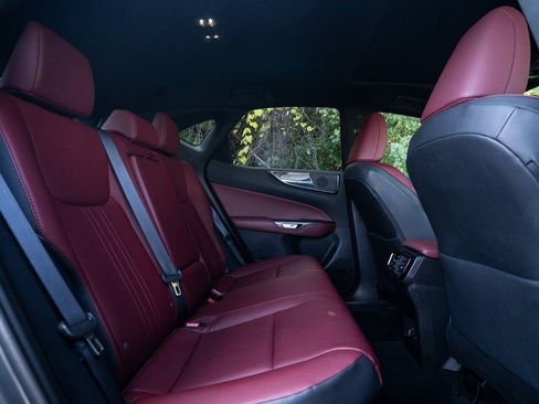 Used 2025 Lexus NX 350h AWD w/ Premium Package image 16