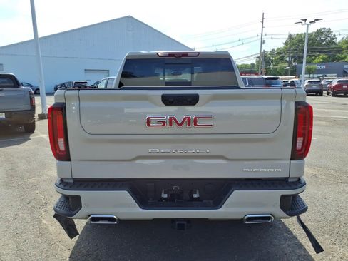 New 2026 GMC Sierra 1500 Denali w/ Denali Reserve Package AWD/4WD image 5