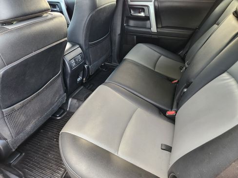 Used 2022 Toyota 4Runner SR5 Premium w/ Moonroof Package AWD/4WD image 36