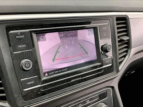 Used 2021 Volkswagen Atlas S w/ MDO Package (Bench Seat) image 29