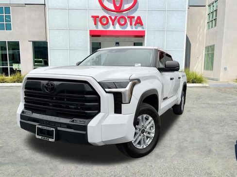 Used 2024 Toyota Tundra SR5 AWD/4WD image 4