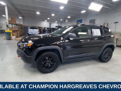 Used 2021 Jeep Cherokee Trailhawk AWD/4WD image 10