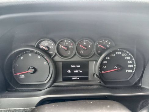 Used 2025 GMC Sierra 3500 Pro AWD/4WD image 10