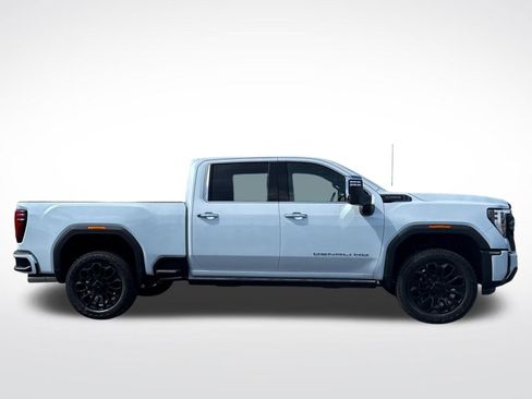 New 2026 GMC Sierra 2500 Denali Ultimate AWD/4WD image 8