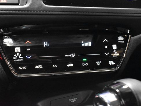 Used 2021 Honda HR-V EX-L image 18