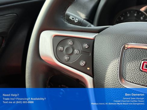 Used 2024 GMC Terrain SLT FWD image 29