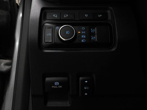 Used 2024 Ford F450 Lariat w/ Lariat Ultimate Package AWD/4WD image 44