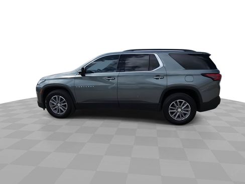 Used 2023 Chevrolet Traverse LT FWD image 6