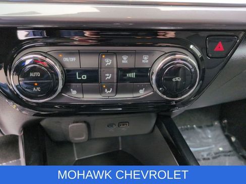 Used 2026 Chevrolet Trax ACTIV w/ Driver Confidence Package FWD image 18