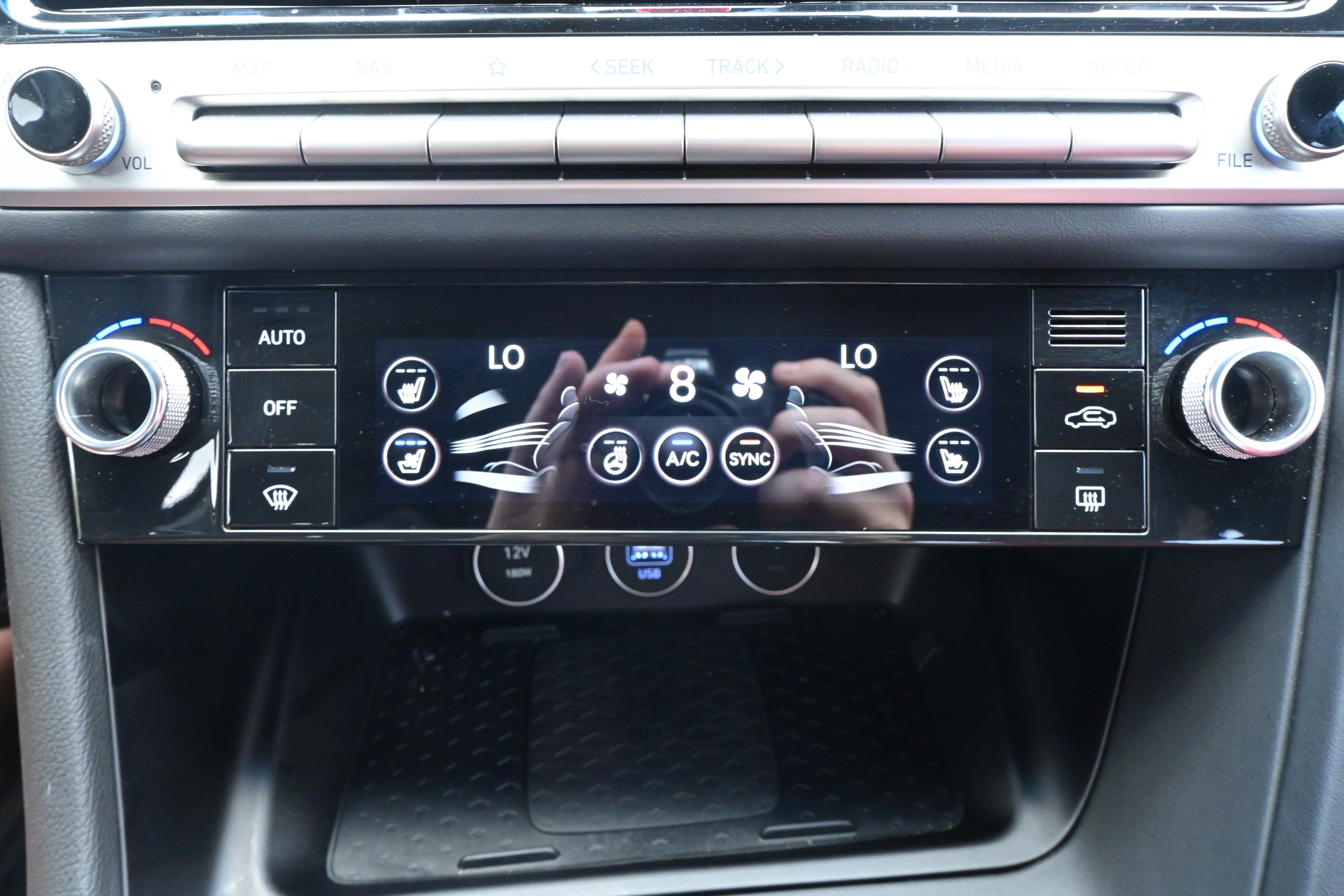 Used 2026 Genesis G70 3.3T Sport Prestige RWD image 28