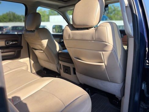 Used 2015 RAM 1500 Laramie w/ Convenience Group AWD/4WD image 15