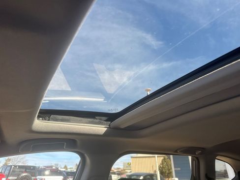 Used 2021 Honda CR-V EX image 6