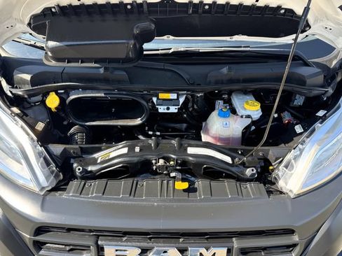 Used 2023 RAM ProMaster 2500 w/ Safety Group (A) FWD image 11