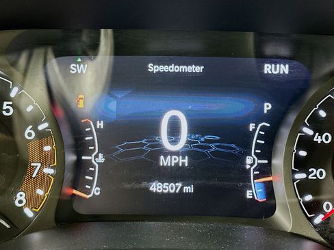 Used 2024 Jeep Compass Latitude image 19