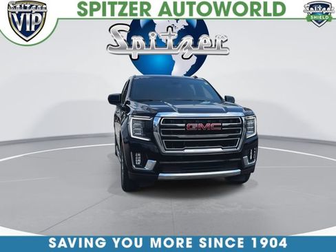 Certified 2023 GMC Yukon XL SLT AWD/4WD image 3
