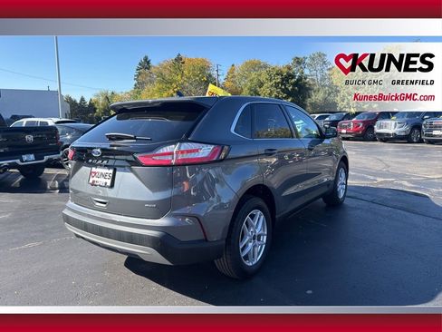 Used 2024 Ford Edge SEL image 5