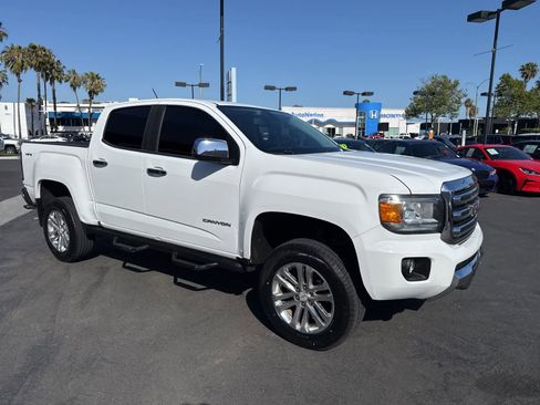 Used 2017 GMC Canyon SLT AWD/4WD image 9