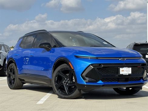 New 2026 Chevrolet Equinox EV RS image 2