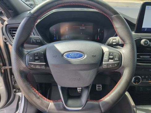 Used 2023 Ford Escape ST-Line image 32