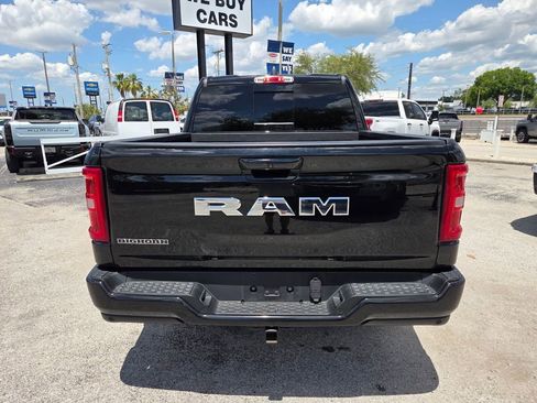 Used 2025 RAM 1500 Big Horn RWD image 13