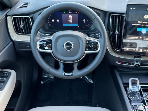 New 2026 Volvo XC60 B5 Plus w/ Climate Package AWD/4WD image 16