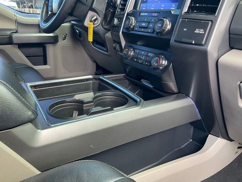 Certified 2022 Ford F250 XLT w/ XLT Premium Package image 74