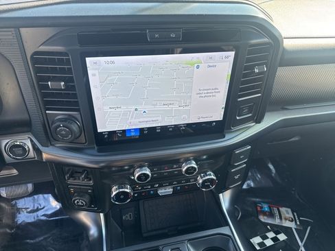 Used 2025 Ford F150 Raptor image 23