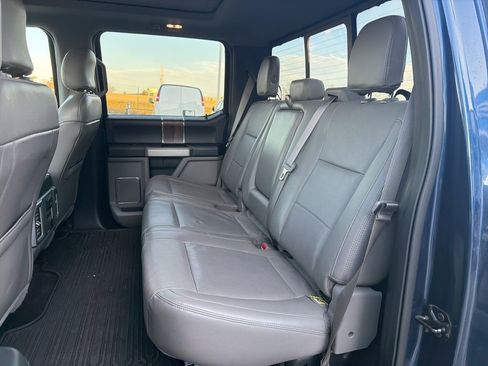 Used 2015 Ford F150 Lariat w/ Equipment Group 502A Luxury image 8