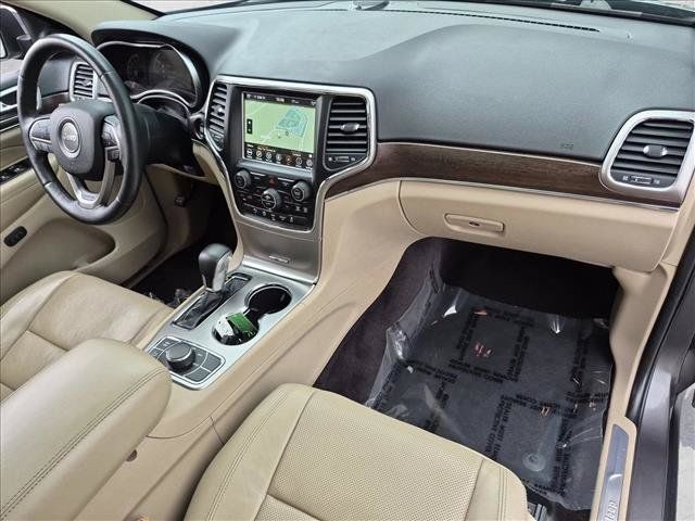 Used 2018 Jeep Grand Cherokee Limited w/ Luxury Group II AWD/4WD image 23