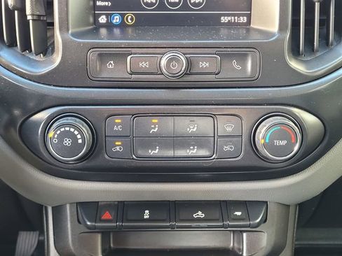 Used 2022 Chevrolet Colorado W/T w/ WT Convenience Package image 21