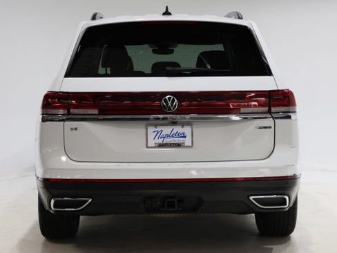Used 2025 Volkswagen Atlas SE AWD/4WD image 7