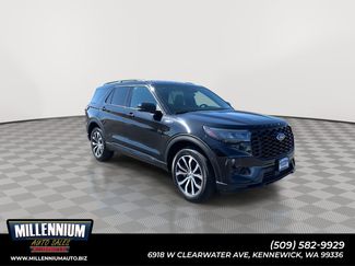 Used 2025 Ford Explorer ST-Line AWD/4WD video 1