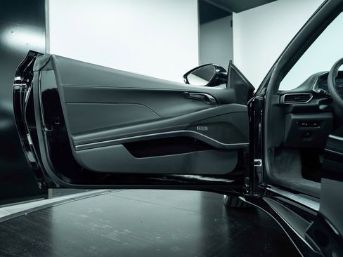 New 2025 Lotus Emira image 15