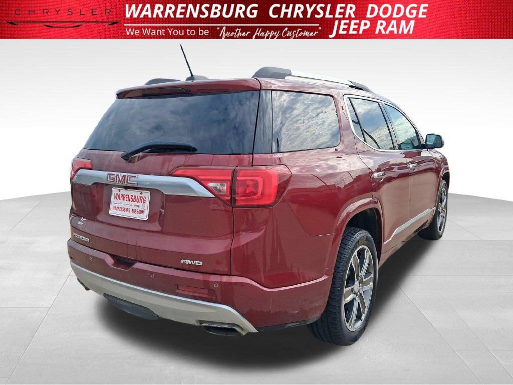 Used 2018 GMC Acadia Denali w/ Technology Package AWD/4WD image 3