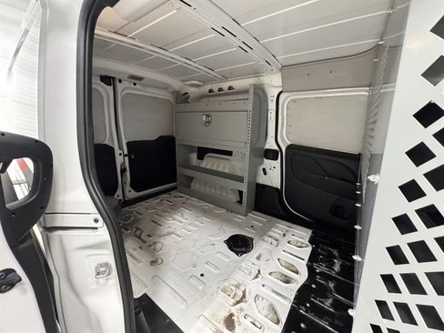 Used 2021 RAM ProMaster City Tradesman FWD image 14