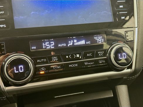 Used 2018 Subaru Outback 2.5i Premium image 23