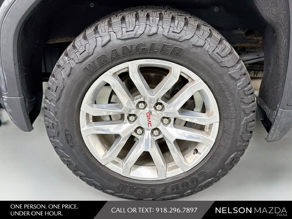 Used 2019 GMC Sierra 1500 SLT w/ SLT Premium Plus Package AWD/4WD image 11